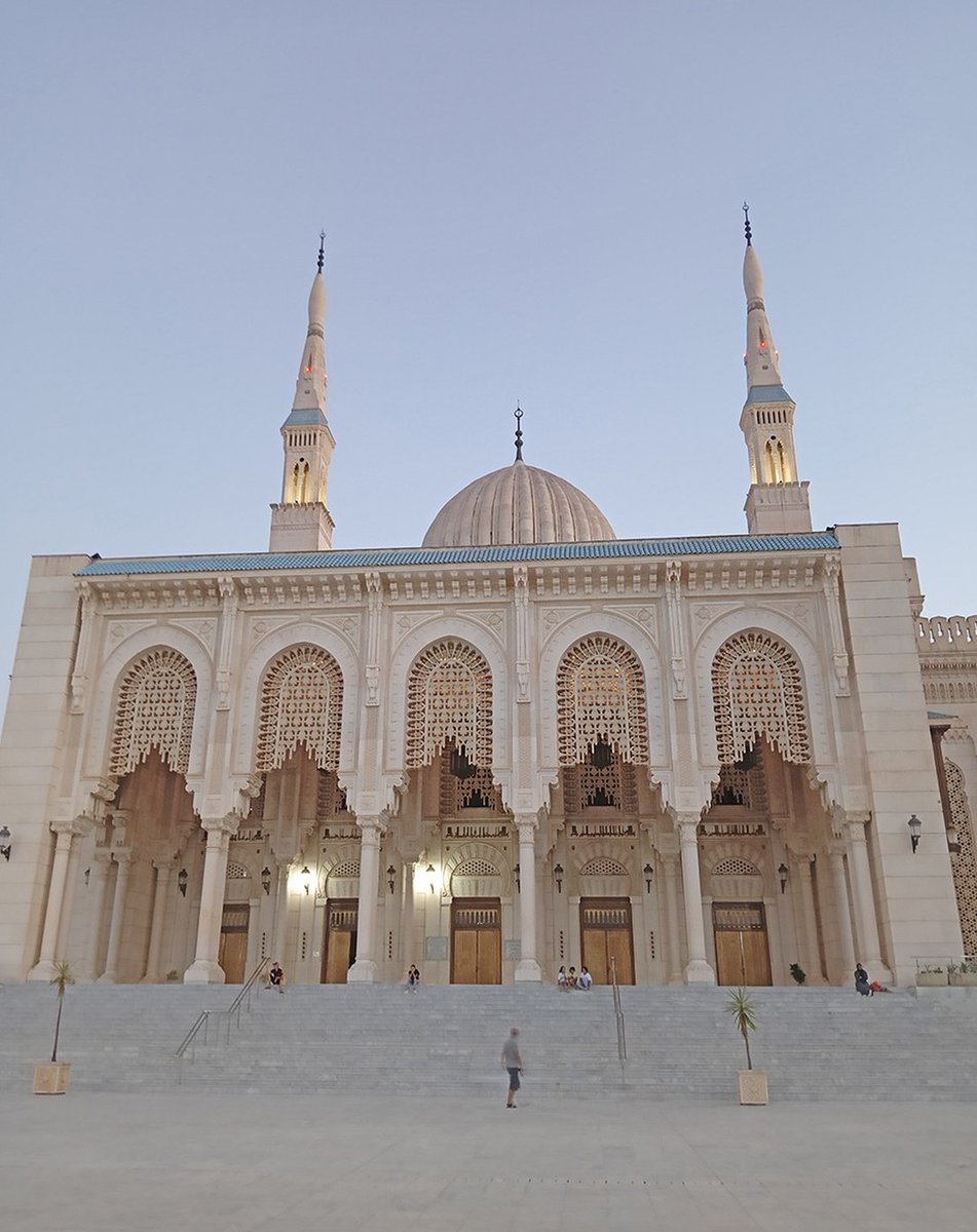 DZDZ1506's tweet photo. Emir Abdelkader Mosque 🕌

📍 Constantine - Algeria 🇩🇿 https://t.co/Bhiwa6He0R