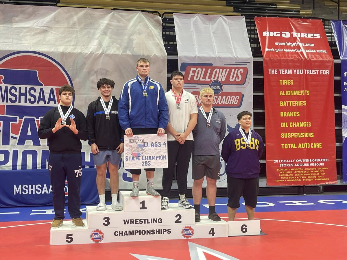 Blue Springs Schools tweet media