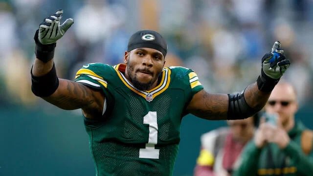 𝑨𝒏𝒕 tweet media