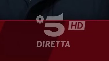 see_lallero's tweet image. Il ritorno dell'indicazione "Diretta" sotto il logo di Canale 5 dopo due anni e mezzo dall'ultima volta. #ComoInter