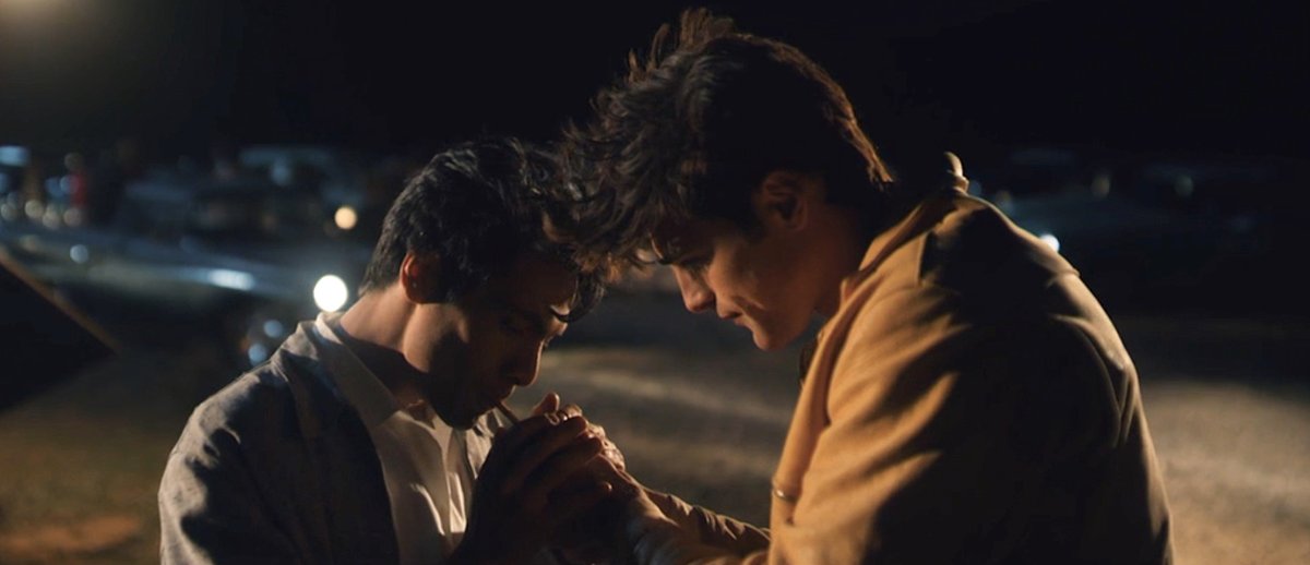 fuertecito's tweet photo. Diego Calva y Jacob Elordi en ‘INDOMABLES’

🎥 ‘On Swift Horses’ (2024) dir. Daniel Minahan
▶️ En @MovistarPlus https://t.co/Lnau8ysFCd