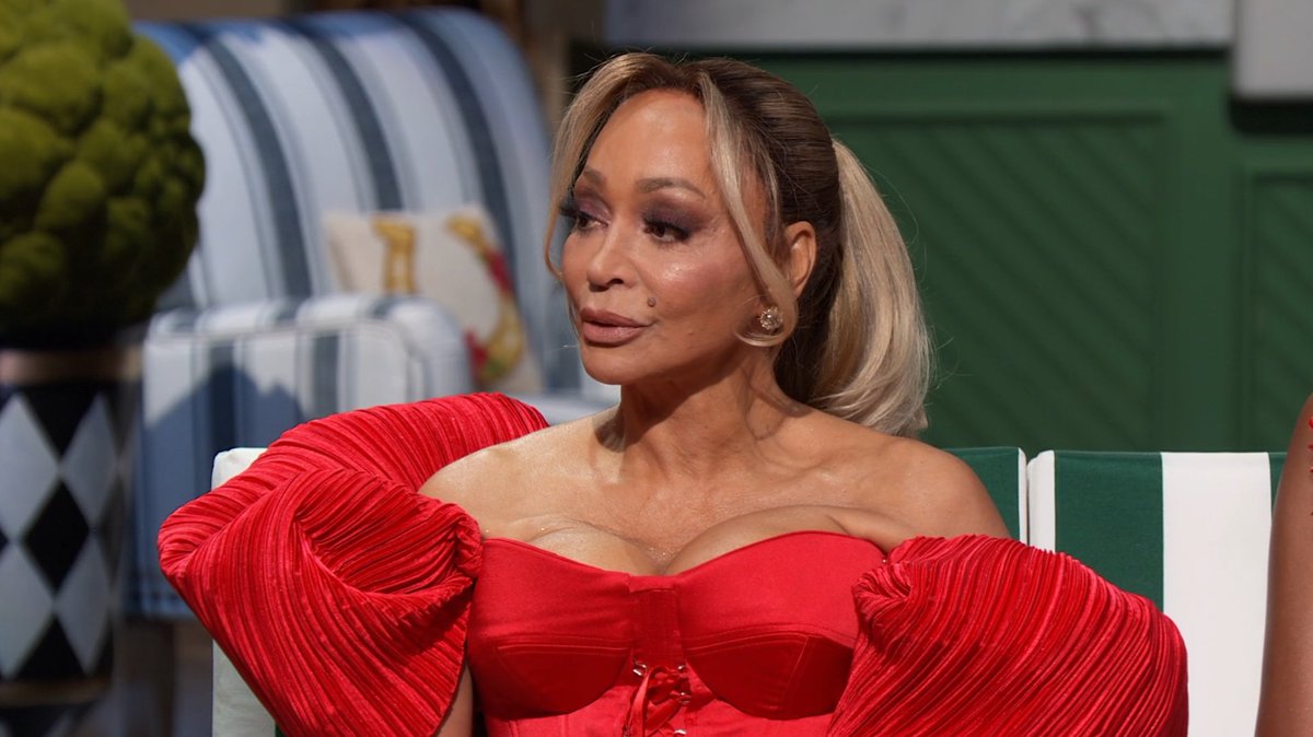 That Housewives Guy tweet media