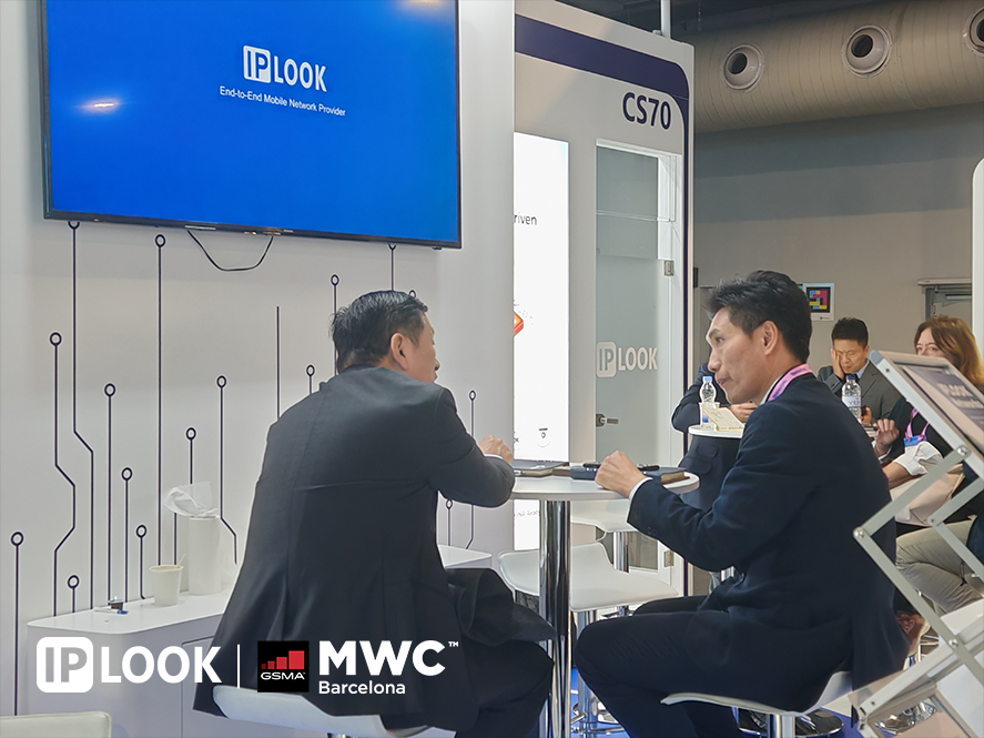 IPLOOK_Networks's tweet photo. It's live. It's global. It's MWC 2026. 🚀

We're excited to welcome you to Booth CS70, where IPLOOK is showcasing what's next for core networks — from carrier-grade VoWiFi to a truly converged 4G/5G core.

See you at CS70.

#IPLOOK #MWC2026 #CoreNetwork #VoWiFi #5G https://t.co/nv3u1hb3ap