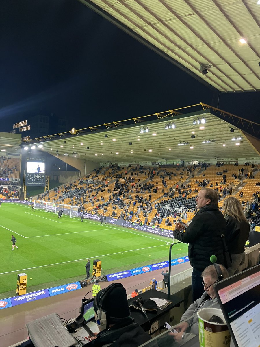 IanDoyleSport's tweet photo. 🐺 #wolfs #LFC #WOLLIV 🔴 https://t.co/W00dgr7oSj