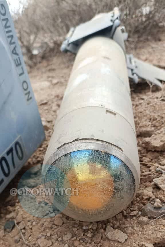 ThePrinceII's tweet photo. TECHNOLOGIA!!! 

Iranian 🇮🇷 Forces brought down an intact Israeli 🇮🇱 advanced multi-payload, medium-altitude long-endurance (MALE) unmanned aerial vehicle (UAV) Hermes 900 drone using electronic warfare https://t.co/3YPRgOqNjB