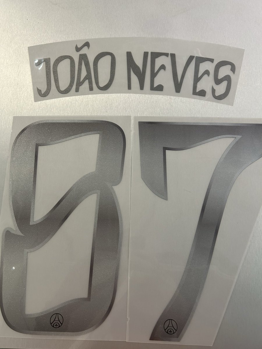 ParisTeam tweet media