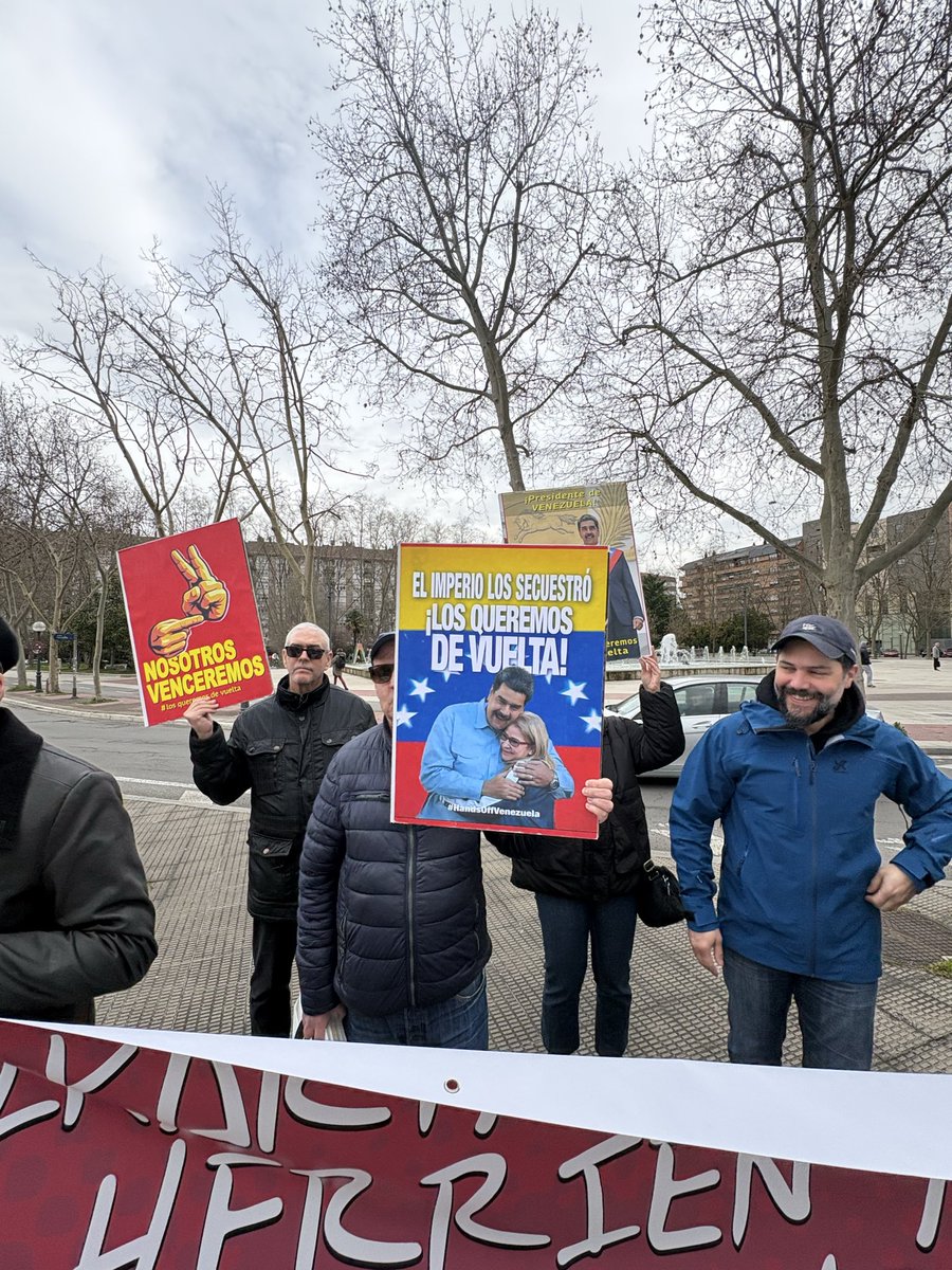 Consulado General de Venezuela en Bilbao tweet media