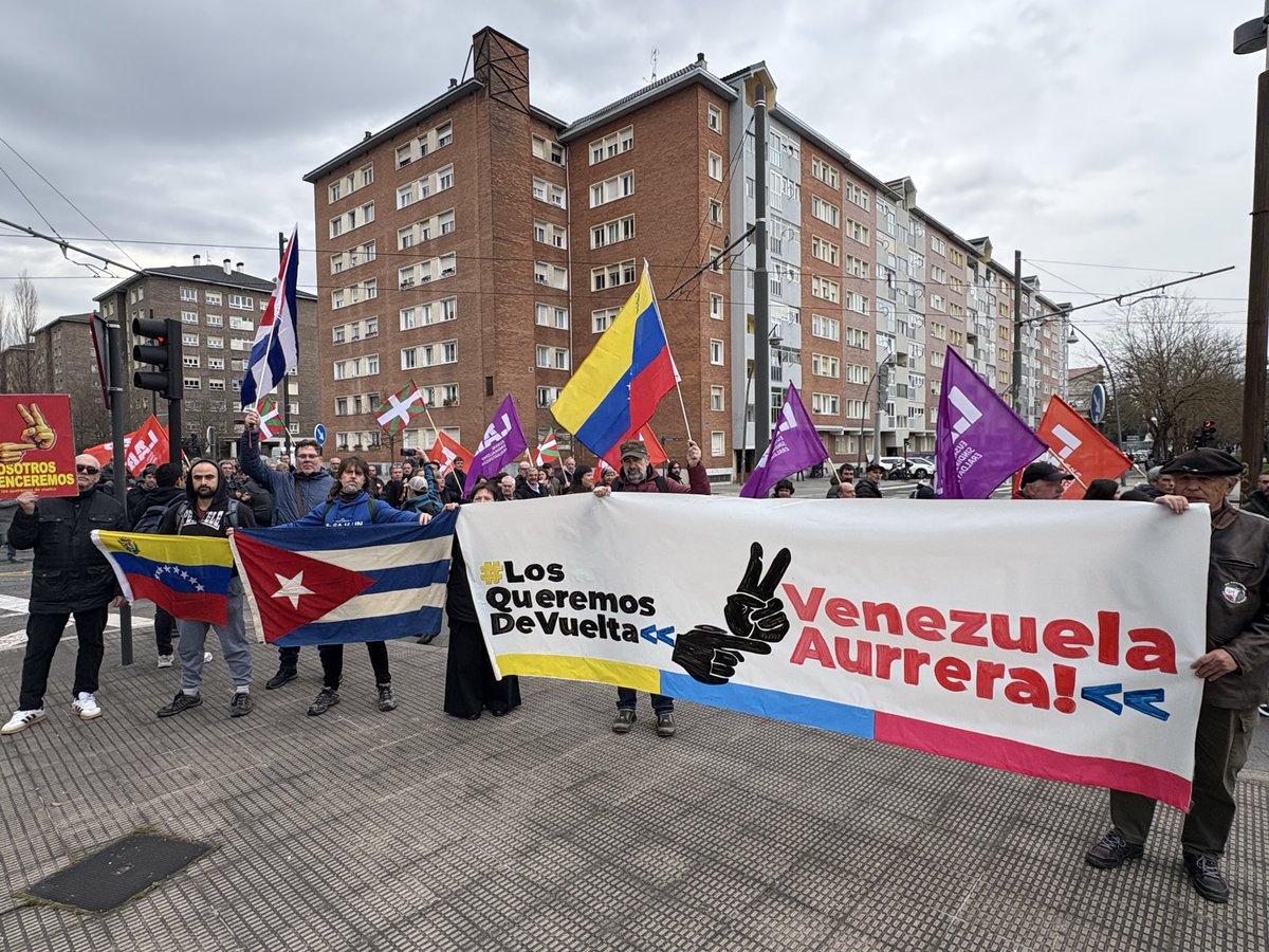 Consulado General de Venezuela en Bilbao tweet media