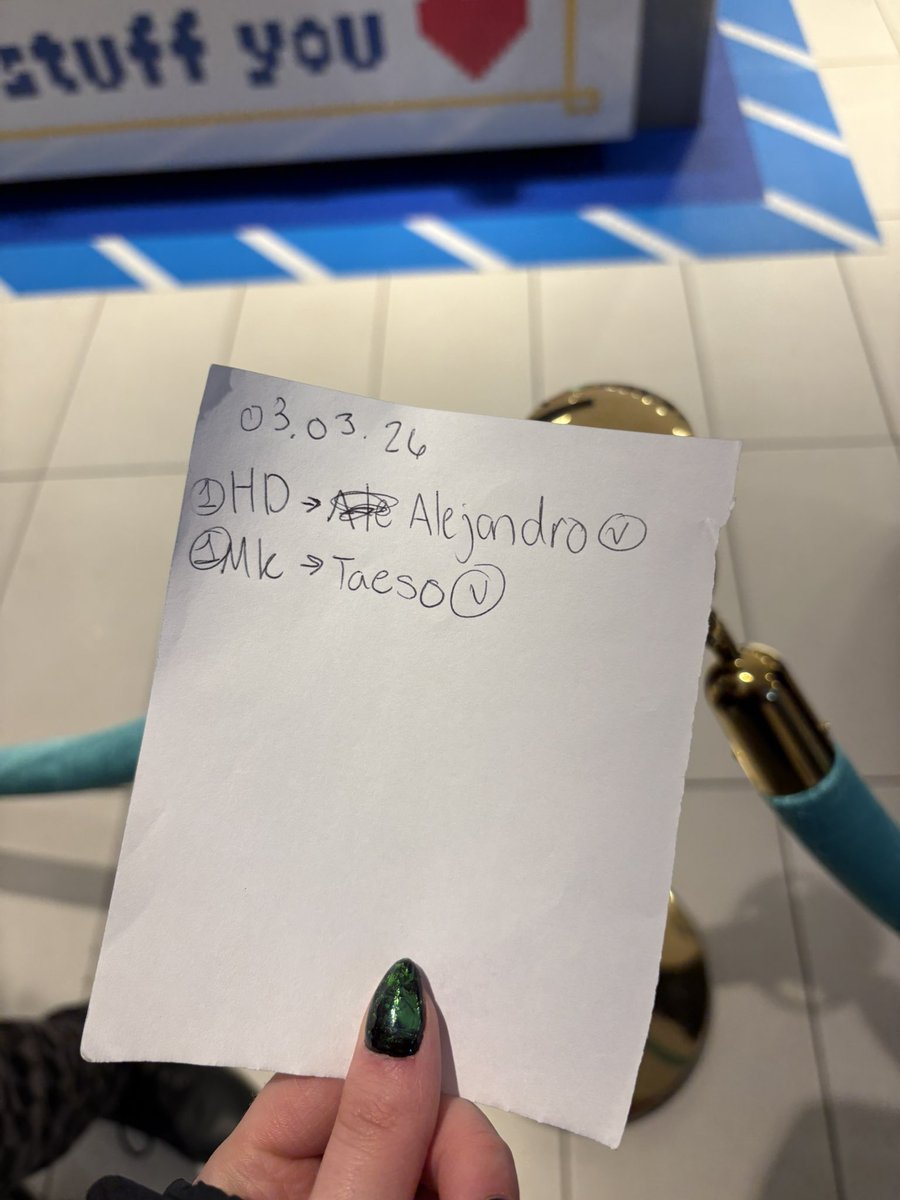 blue skye 🦋 tweet media