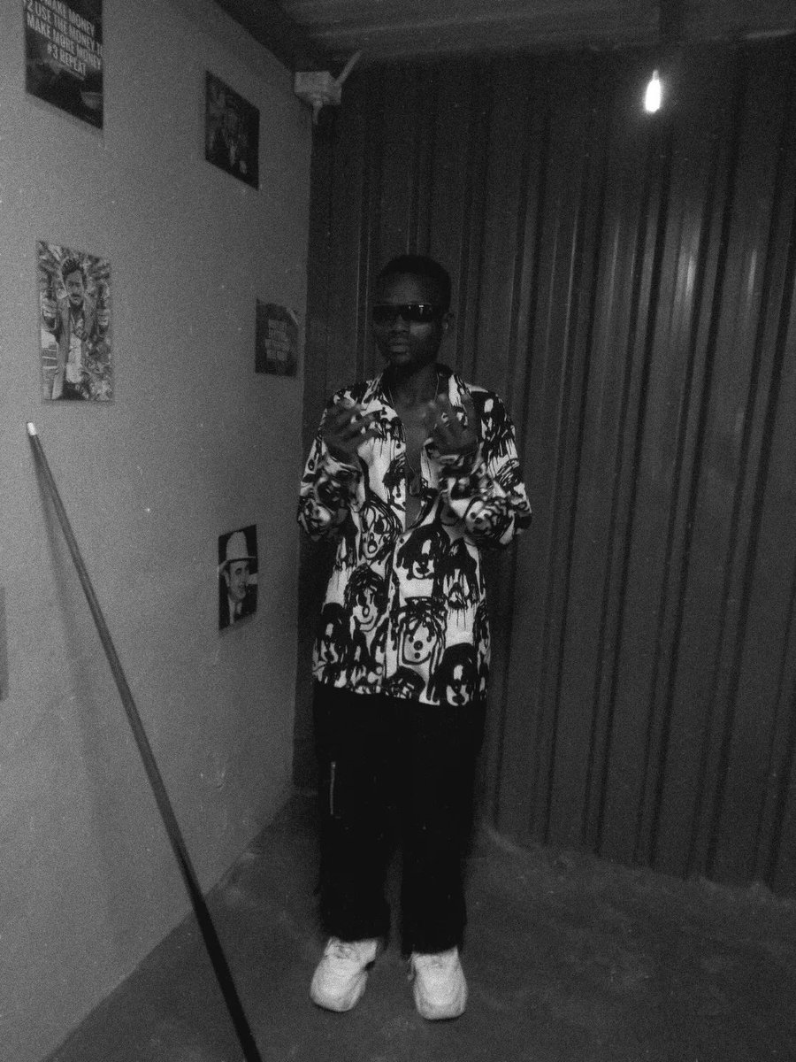 Yungcrowndarula's tweet photo. HOPE YOU GOOD GUYS💚👌🔗 PLEASE CHECK OUT FOR #NEW #GOOD #MUSIC OUT NOW "KWA Aah" Available On All Platforms https://t.co/CHJwHqBkQw

#Staytuned #Newmusic #SAHiphop #HipHop #Dior #DiorAW26 #2026 #newmusicalert https://t.co/J0FOgOXx0D