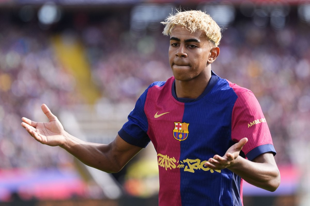 MoazMoaz777's tweet image. Lamine Yamal arrives #FootballNews #TransferUpdate