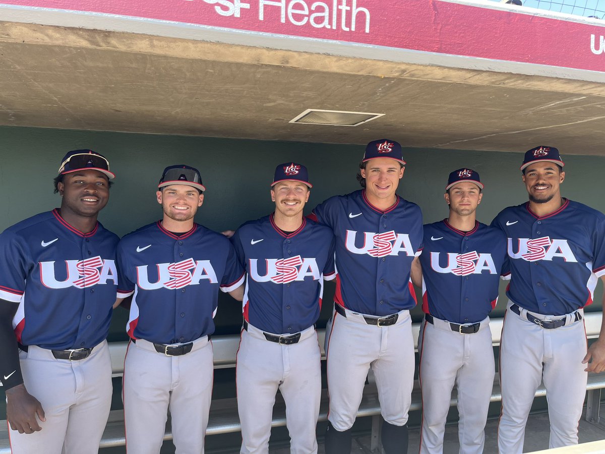 PavlovicNBCS's tweet photo. A few of the Giants prospects on the other side today as reserves: Dakota Jordan, Gavin Kilen, Zach Morgan, Charlie Szykowny, Lorenzo Meola and Scott Bandura https://t.co/MkB08yO9KI