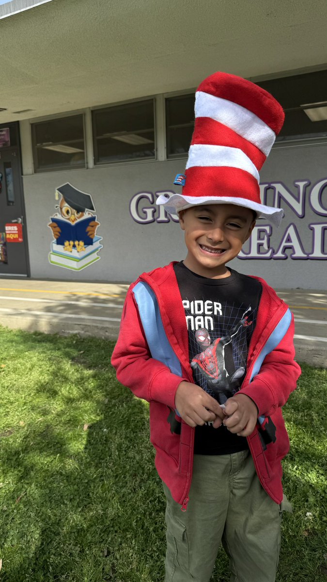 Read Across America ❤️
#ReadAcrossAmerica #teambcsd #teamharris 💜💜💜💜💜💜💜
