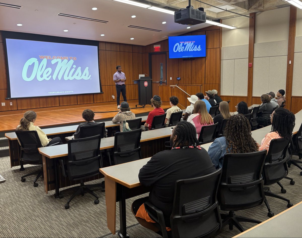 mindi_k_stout tweet media