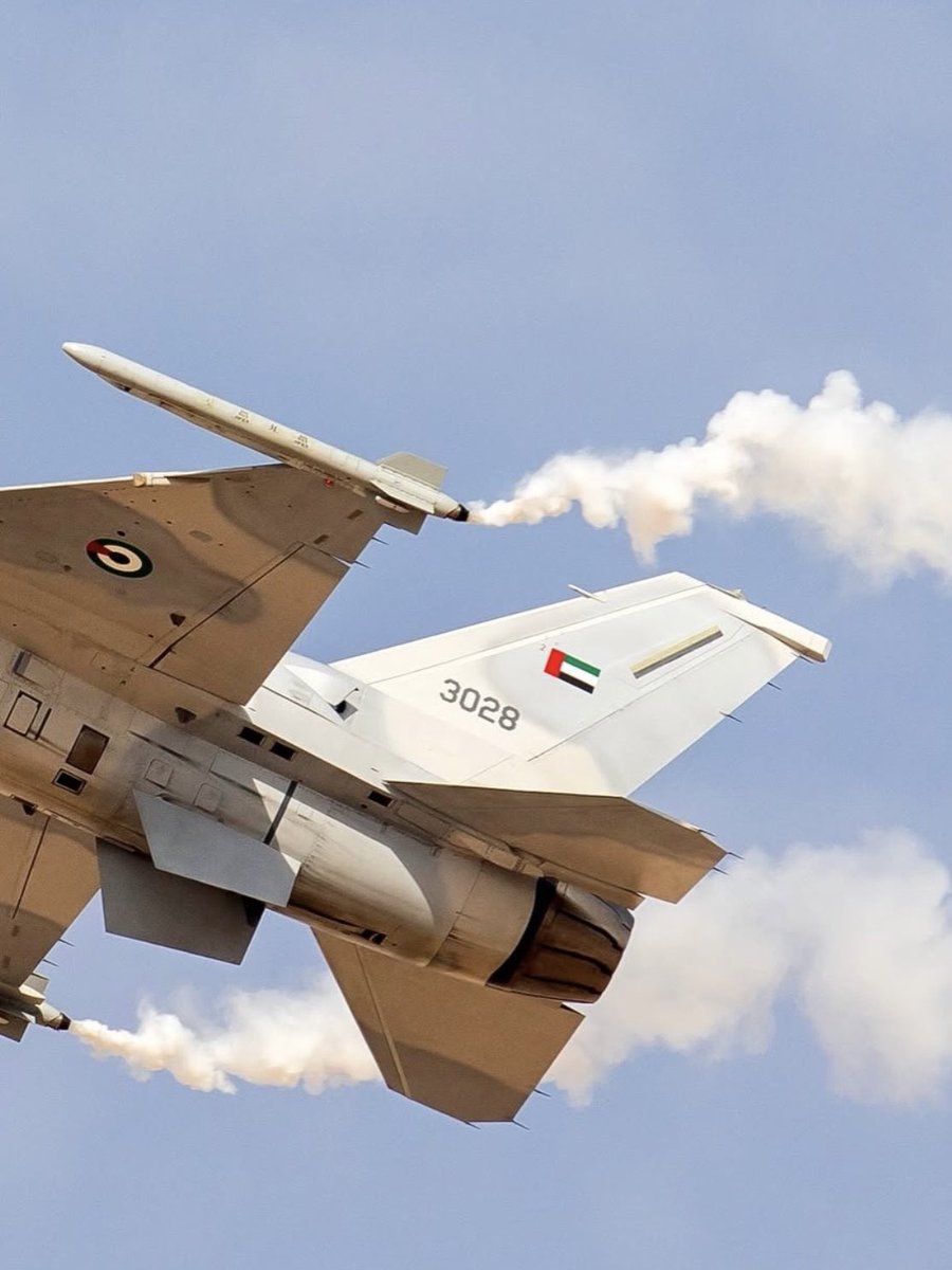 saifcaio's tweet photo. WE PUNCH ABOVE OUR WEIGHT 🇦🇪🛩️ https://t.co/tZRU2j2GmG