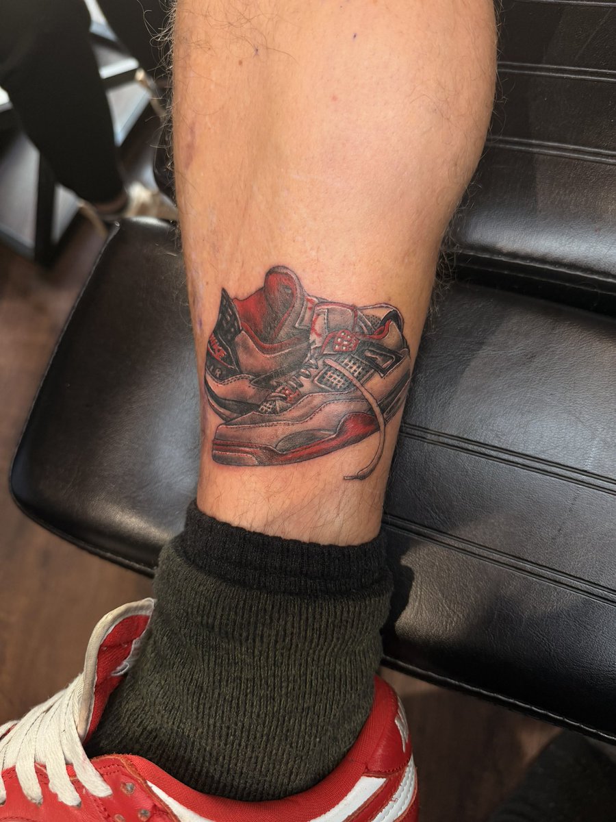 matching jordans for dad and daughter