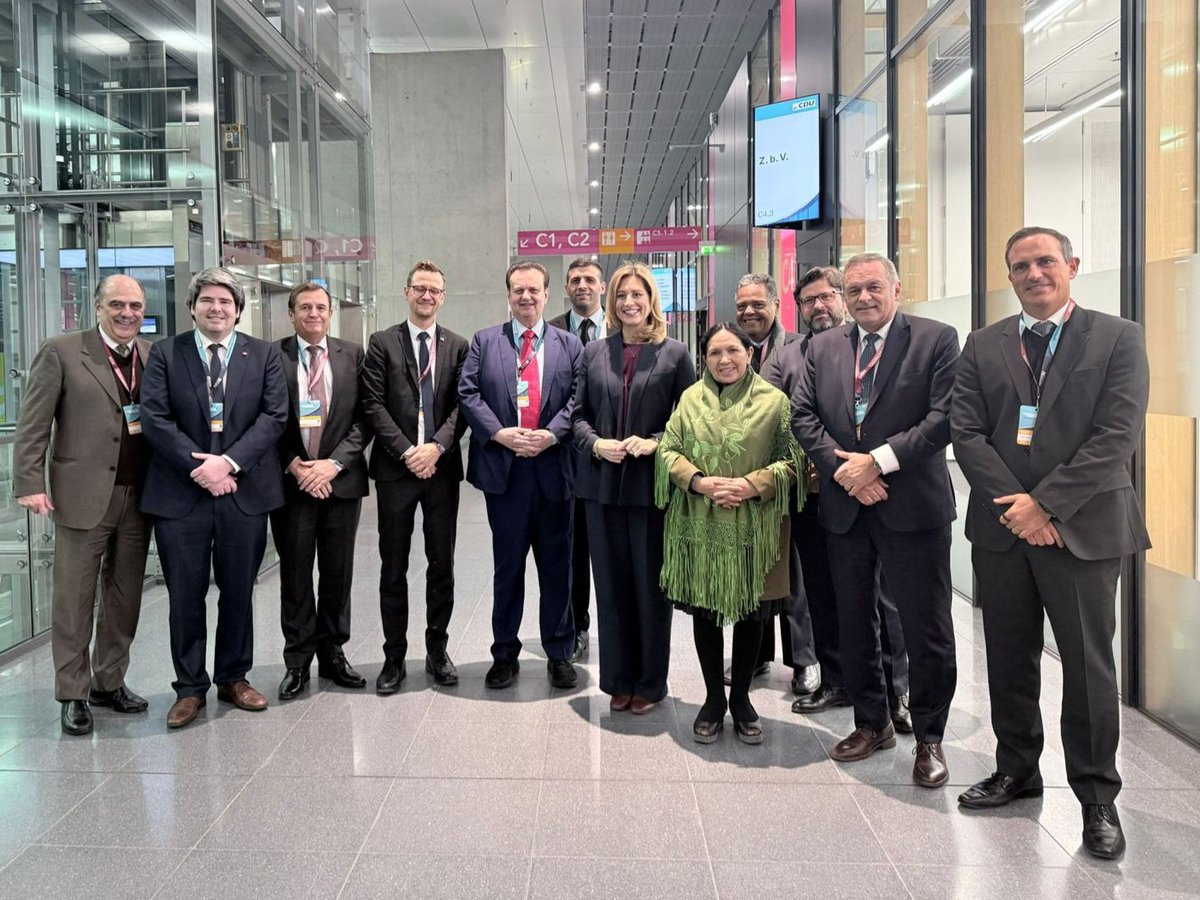 PATRIA QUERIDA tweet media