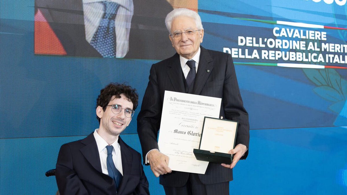Complimenti a Mauro Glorioso, Cavaliere dell’Ordine al Merito della Repubblica Italiana! 
Mauro, che con il suo coraggio e la sua determinazione ci insegna cosa significa non arrendersi mai, ha ricevuto l’onorificenza dal Presidente Mattarella.
Torino è orgogliosa di te!