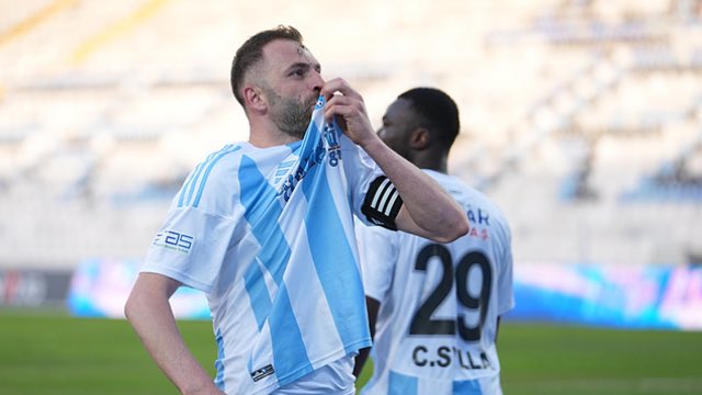 Kaptan Mustafa Yumlu en az 4-5 hafta yok süreç uzayabilir. Geçmiş olsun Büyük Kaptan! #erzurumspor