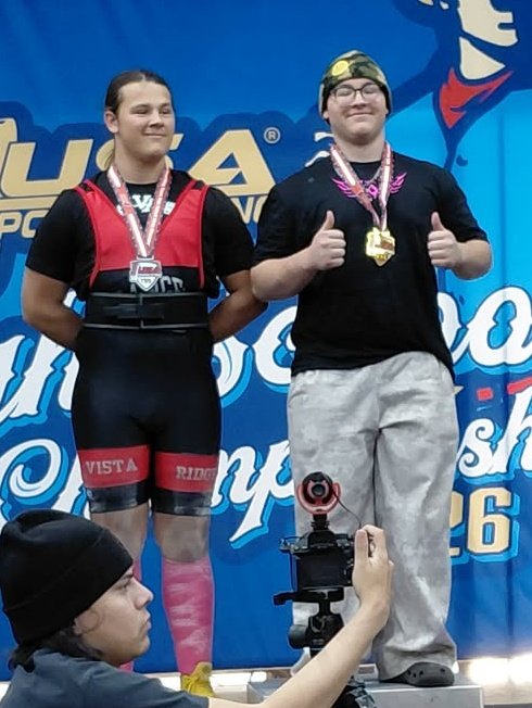 B_Ruff27's tweet image. Did I mention that I was a STATE CHAMPION powerlifter!!! Judges we're extremely hard this weekend but managed to fight through and do what needed to be done!!!

#RuffEnough
#StateChamp
#usapl
#242