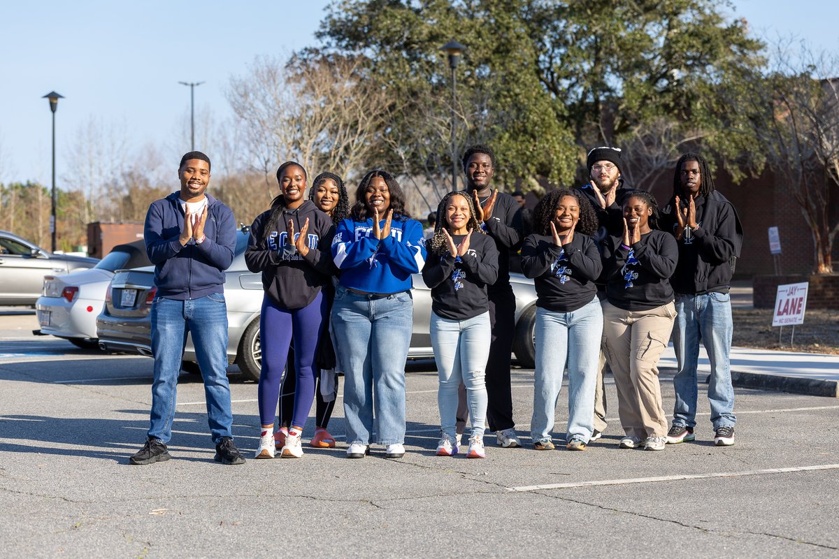 Elizabeth City State University tweet media