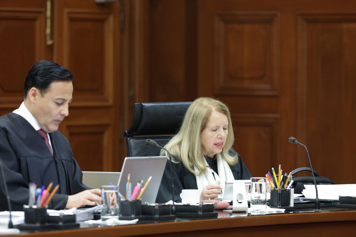 Loretta Ortiz Ahlf tweet media