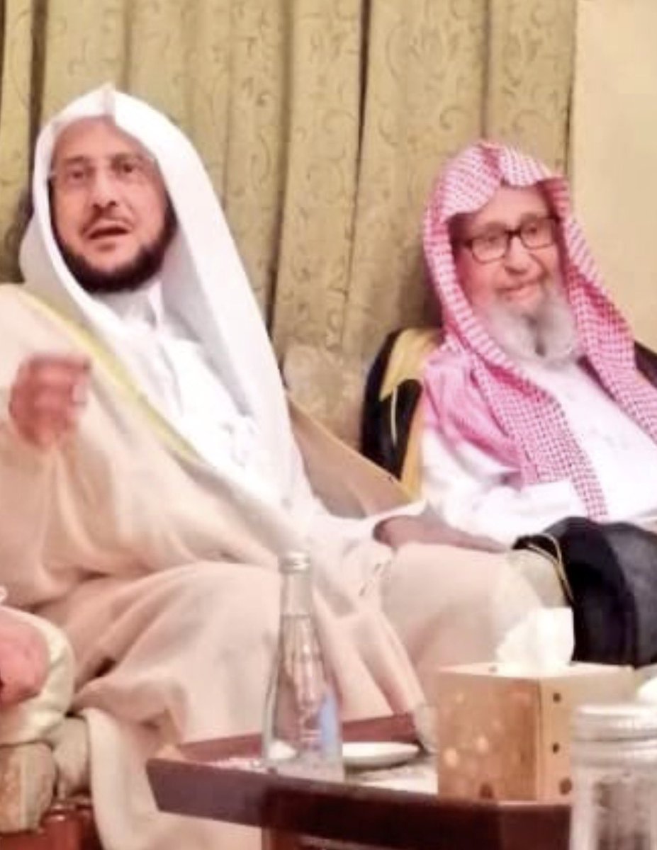 Manhey02's tweet photo. لا تنسوهُم من دعاءكم:

اللهم احفظهم ومتعهم بالصحة والعافية وأطل في أعمارهم على الطاعة وأسعدهم في الدارين. https://t.co/suoilCcxxO