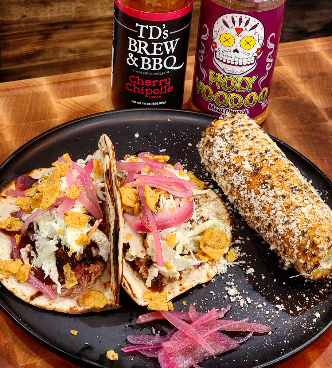 bbqfriend's tweet image. The Perfect Meal!  Pulled Pork Tacos with Elote on the side 

#bbq #ncbbq #tacos #bbqfriend