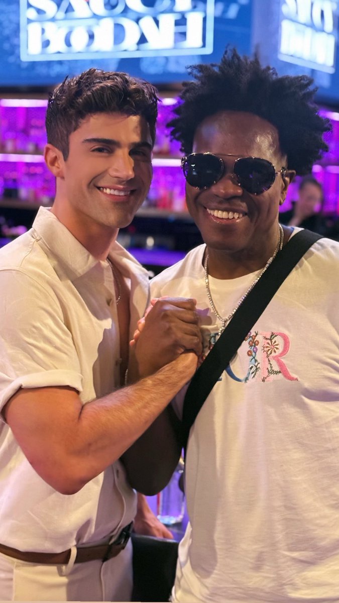 maxehrich tweet media