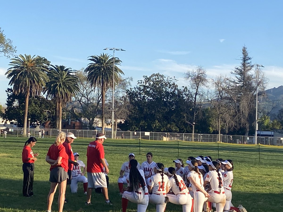 Lo-ro Antonio tweet media