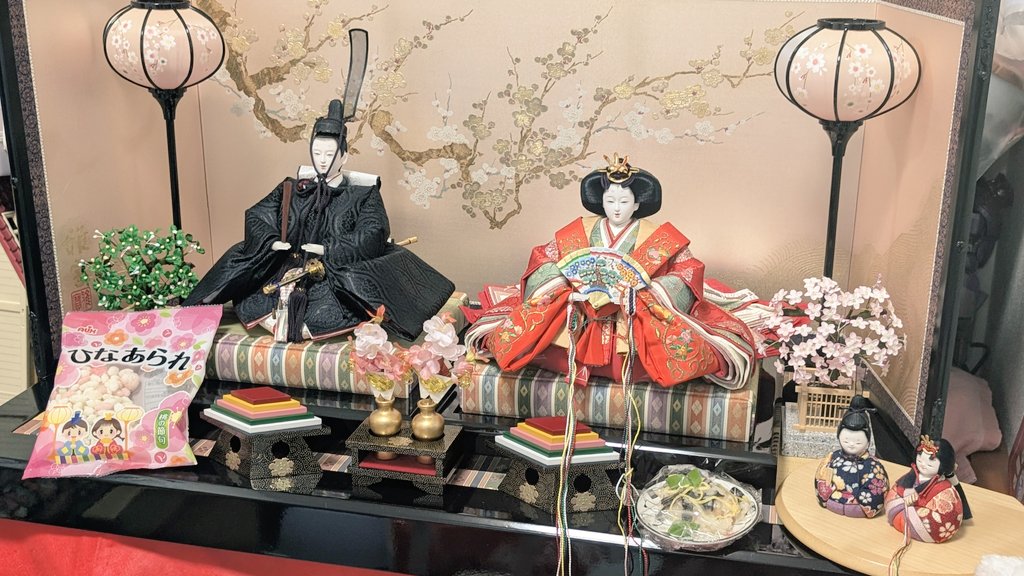 昨日は友人の誕生日＆ひな祭りということもあり、久々にちらし寿司