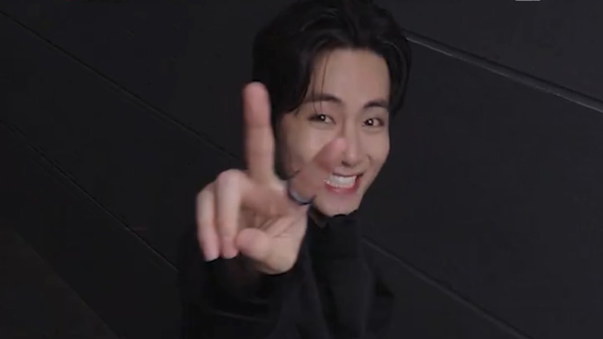 *✧ (@taeteluv_) on Twitter photo 