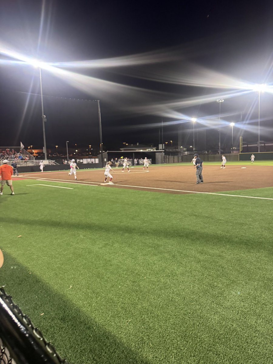 RHSCoachMartin's tweet photo. Softball starting strong in their district opener! #GORAIDERS https://t.co/UQIN6iBxTL