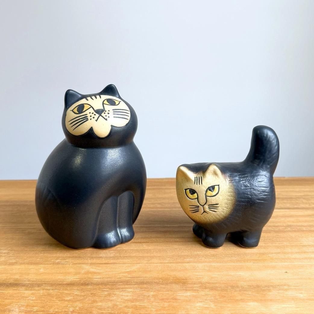 スタッフです。 リサ・ラーソンの黒い猫ちゃんたちが仲間入りしました