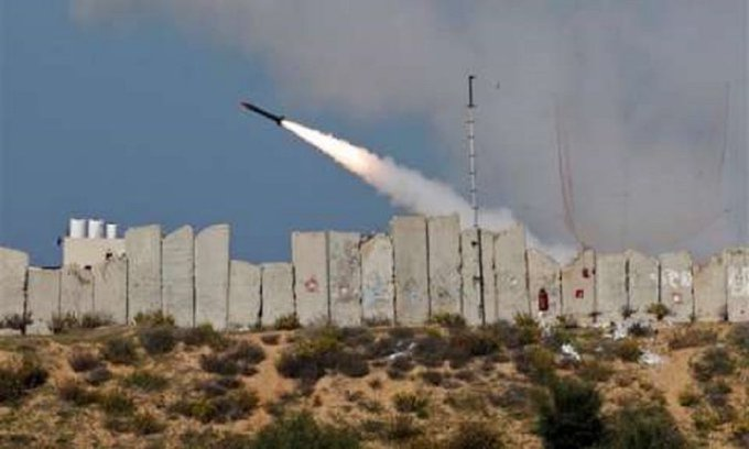 ferozwala's tweet photo. #Breaking
Hezbollah announces targeting an Israeli forces gathering at the #Metula site with a
missile barrage
#Hezbollah #Lebanon
@AlarabyTV https://t.co/zedMmKefvU