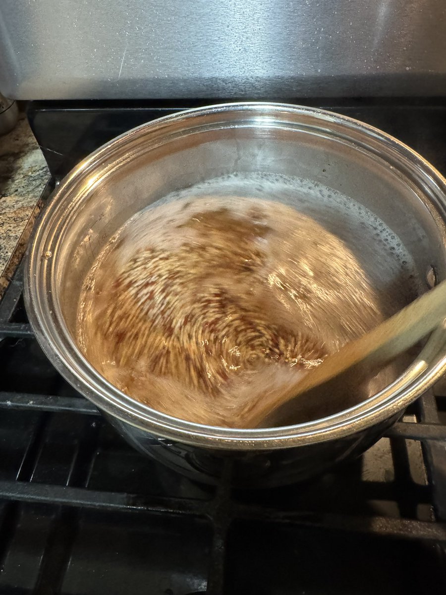 jimothygrill's tweet photo. The fun of making Quinoa

Luckily Valentina hot sauce makes it taste great! https://t.co/iWORQNOez8
