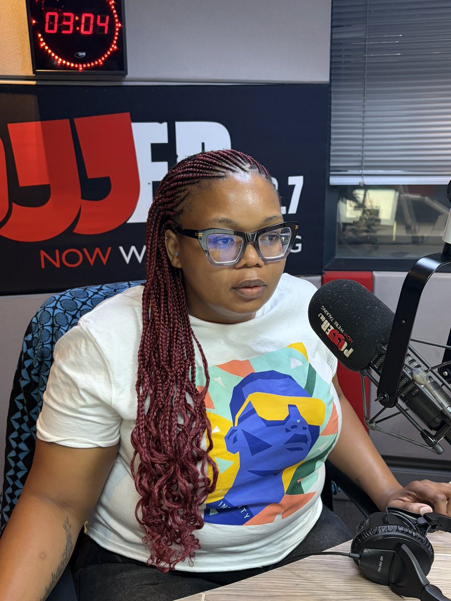 POWER 98.7 tweet media