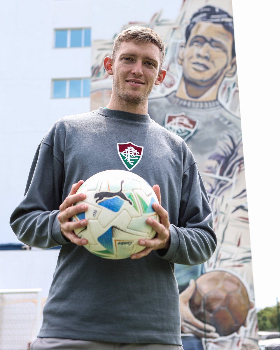 Castillo &amp; Castilho

Nome de lenda e apelido de ídolo! El Oso é do Flu! #CastilloDelFlu