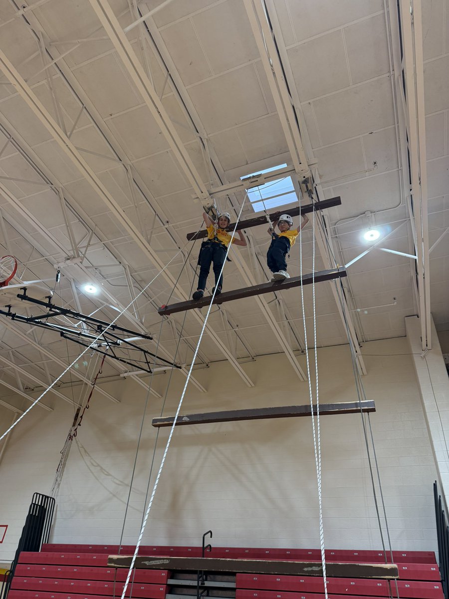 jrobbHPE's tweet photo. 🧗 https://t.co/oephMVOCJ1