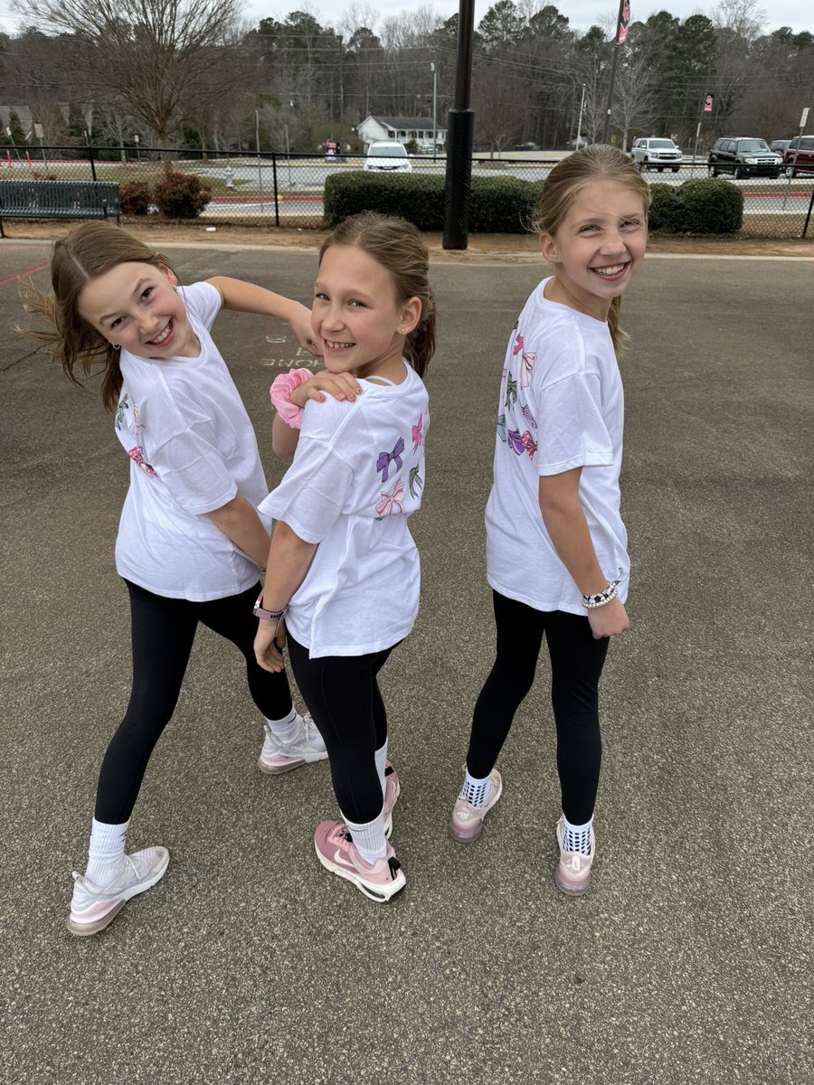 Jakelyn Davison tweet media