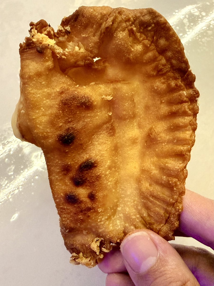 Slave Max tweet media