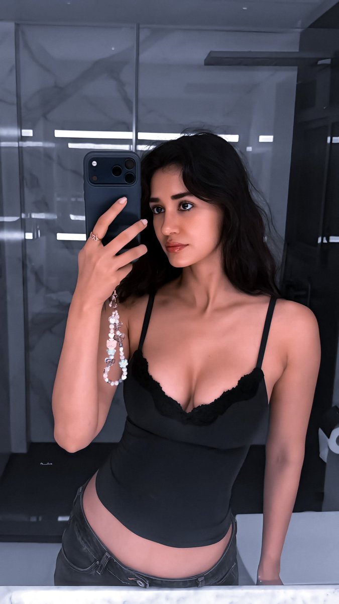 Team Disha Patani Online tweet media
