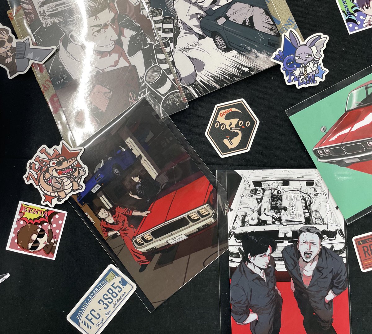 hew_from73's tweet photo. ▎ステッカー/フライヤー/リストバンド配布中！

053.054教室にいるスタッフと話してステッカーを貰おう💨

※なくなり次第終了です。

 #NH_From73 https://t.co/NQjnifc2G9