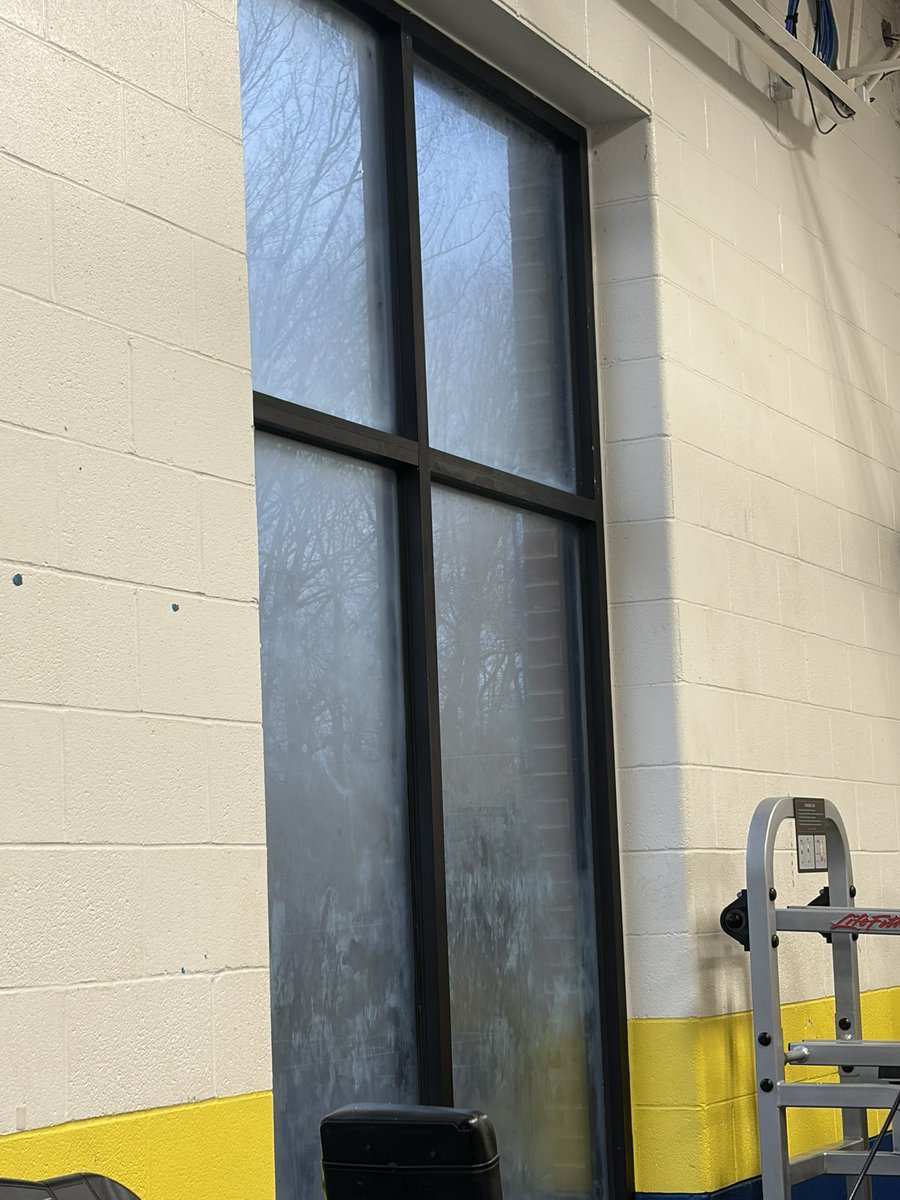 WA_FBALL's tweet photo. Fog the Mirrors! Hard work pays off! #Warriorempire #EXIT107 https://t.co/s7rSArY2oK