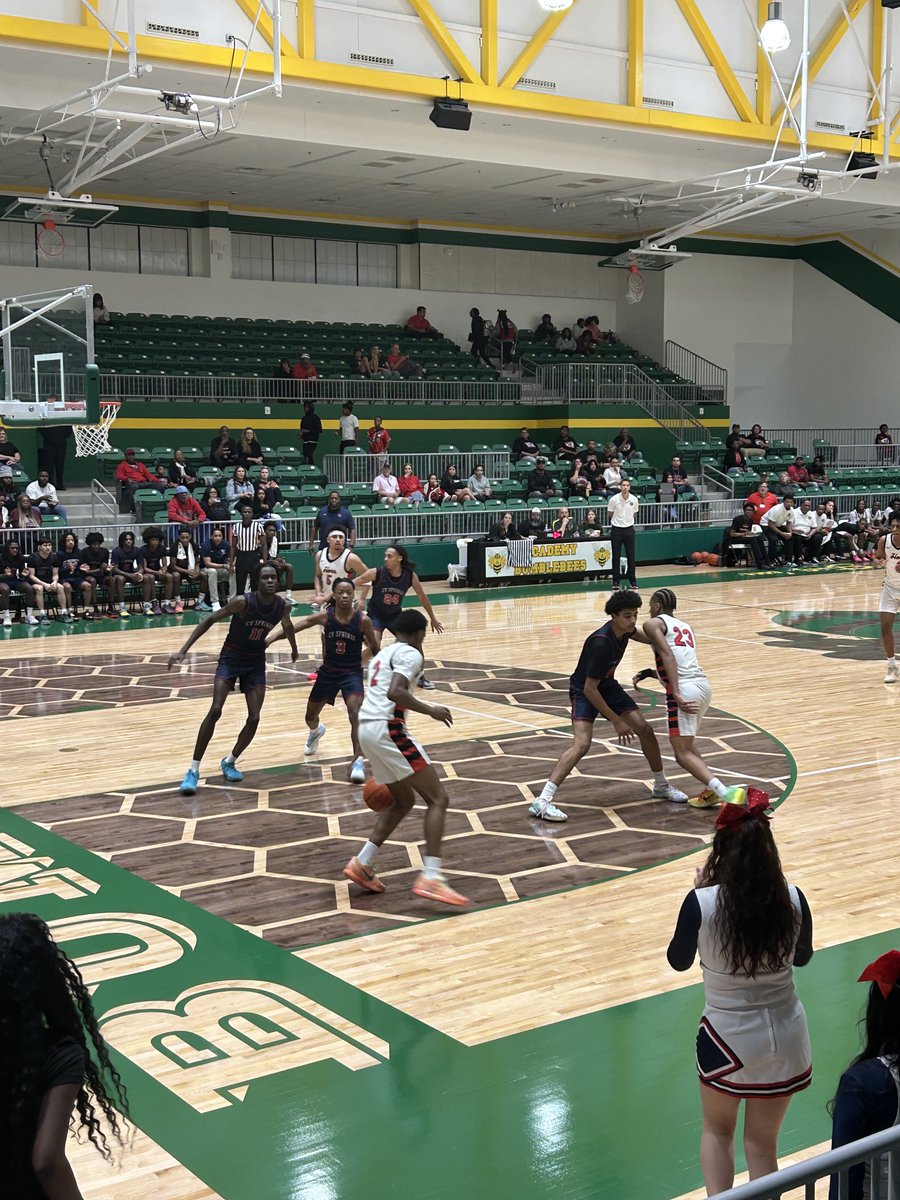 Coach Mac tweet media