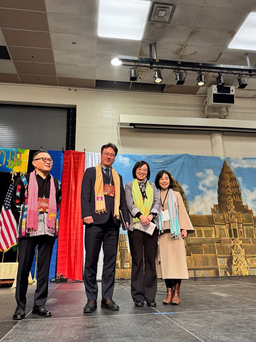 TECOinSeattle's tweet image. 🇹🇼Director General Lin attended the 28th Annual Asia Pacific New Year Celebration hosted by the Asia Pacific Cultural Center (APCC) at the Tacoma Dome. She highlighted the vital contributions of the #AAPI community to #WA and #Taiwan's pride in being part of this vibrant group!