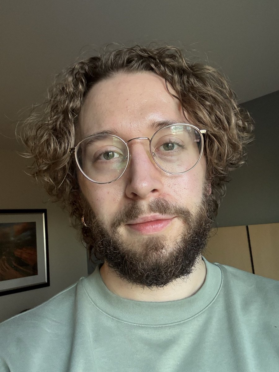 John, not Jonathan tweet media