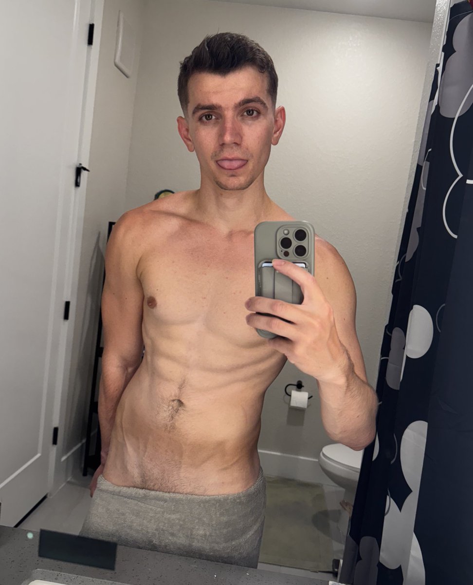 Casper Doggo tweet media