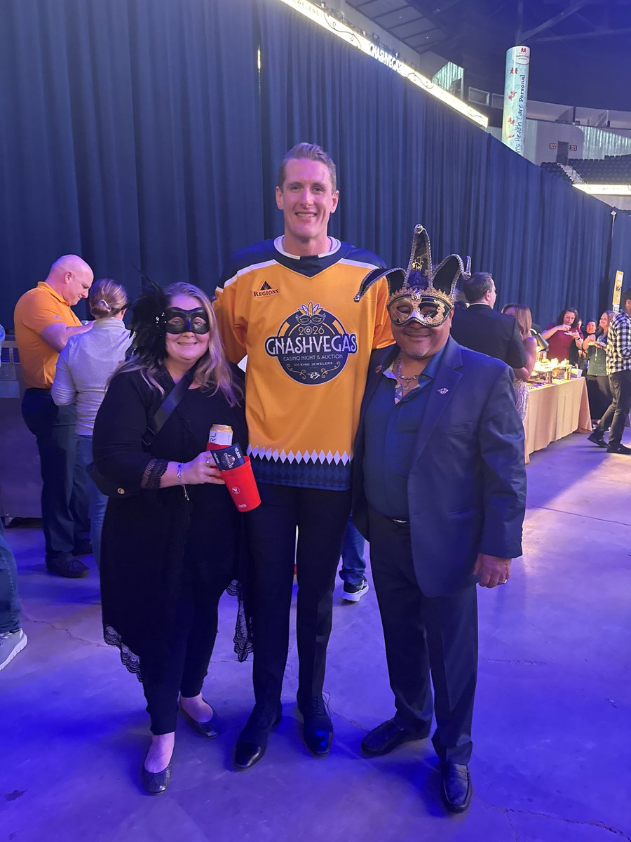 Predxican98's tweet photo. @PredsNHL An All Around Genuinely Guy !! Minnesota Fans are Lucky to have him !! We will always Cheer for you Big Sexy !! #OnceAPredAlwaysAPRED https://t.co/wlP6e7U0a6
