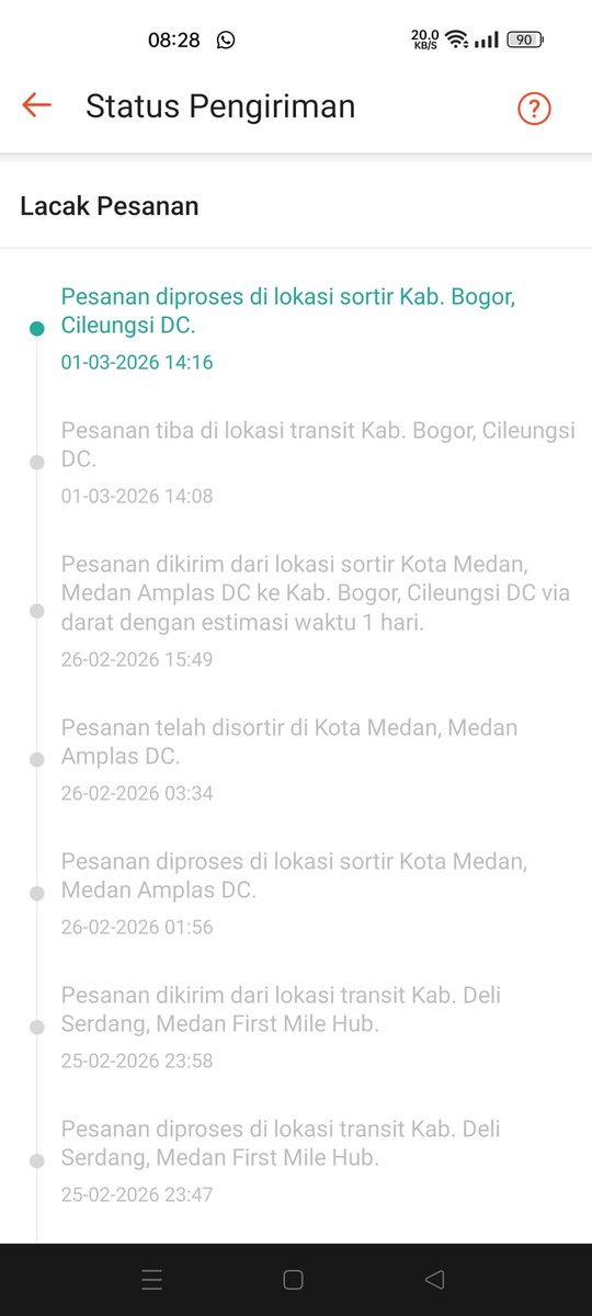 psh965's tweet photo. @ShopeeID 
Paket customer saya tolong segera diproses, sudah stuck bbrp hari hanya di cileungsi dc, bogor

3 resi lainnya sampai harus dikembalikan ke penjual dengan alasan kendala operasional. Tolong segera diproses pengiriman resi" yg lain. https://t.co/jGftDQSS9D